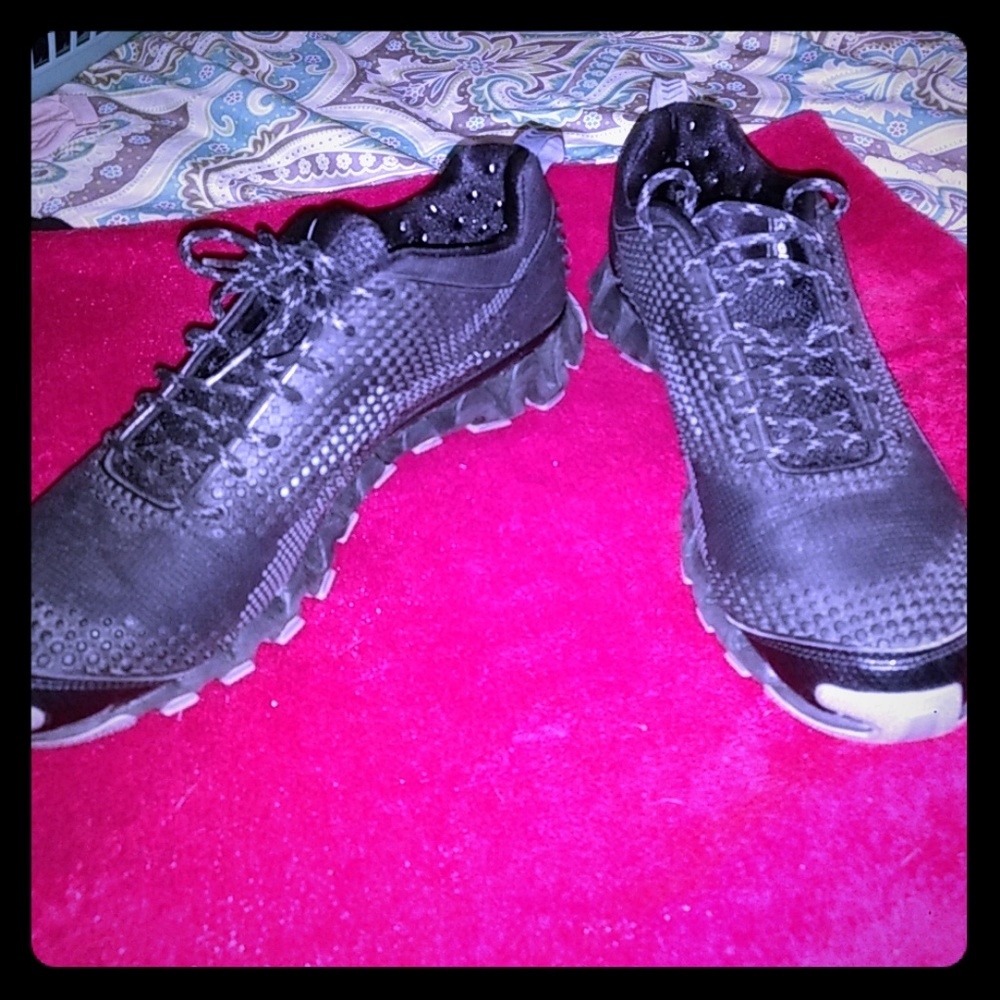 Reebok trail shoes